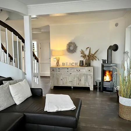 Holiday home Sliminde By Seeblick Ferien Oro *